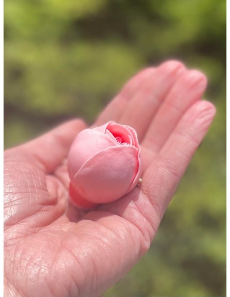 Silicone mold of the Love me Tender rose