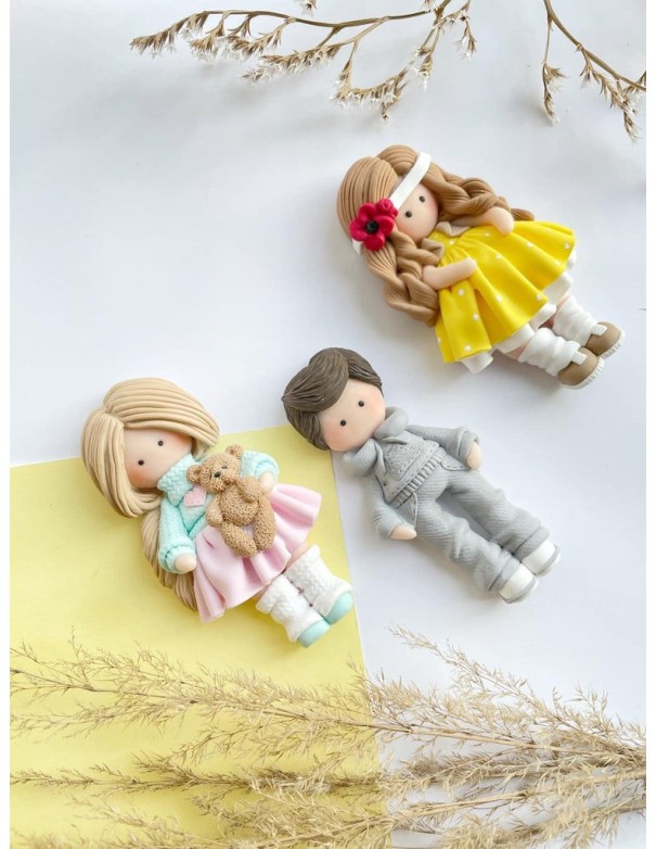 Silicone mold 2D Doll with a flower