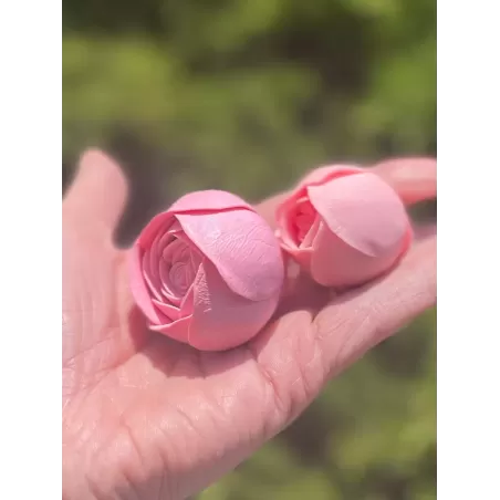 Foremka Róży Love me Tender