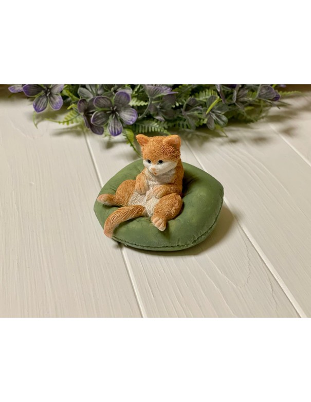 Silicone mold Red cat