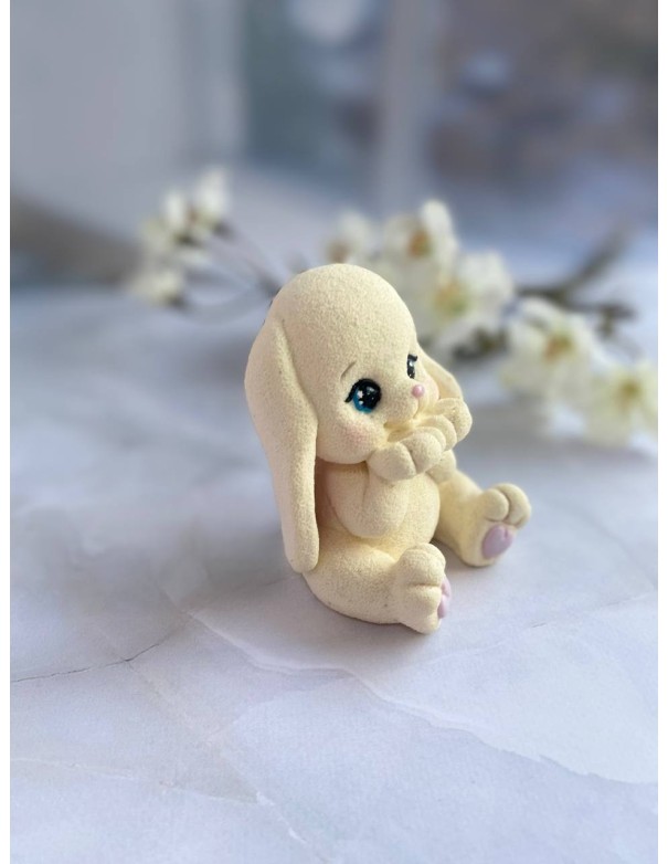 Silicone mold Bunny with paws